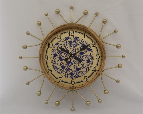 Metal Frame Non Ticking 56x56x6cm Decorative Wooden Clocks